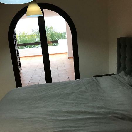 Luxury Apartment Set In Dona Julia Golf Course Casares Eksteriør billede