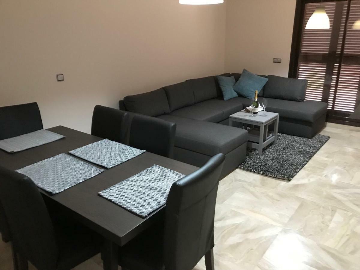 Luxury Apartment Set In Dona Julia Golf Course Casares Eksteriør billede