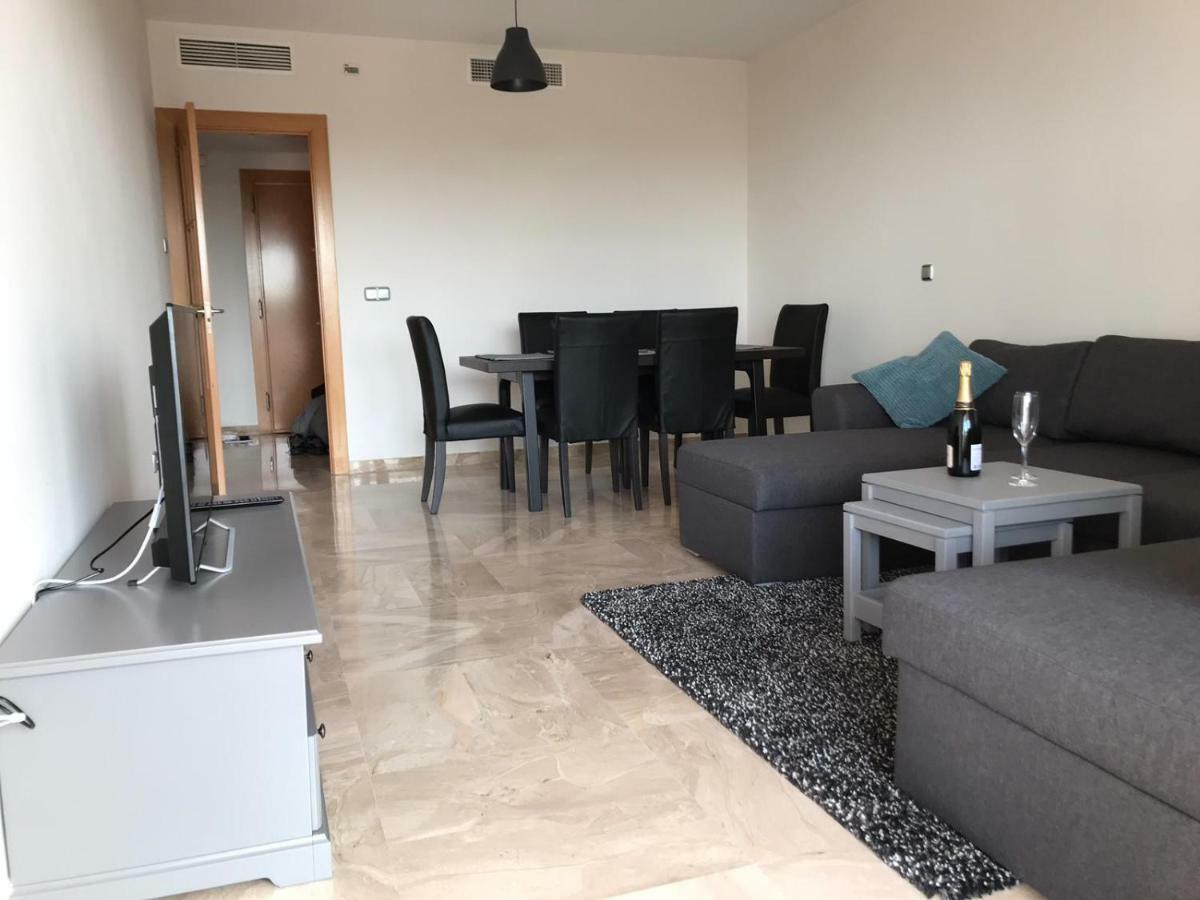 Luxury Apartment Set In Dona Julia Golf Course Casares Eksteriør billede