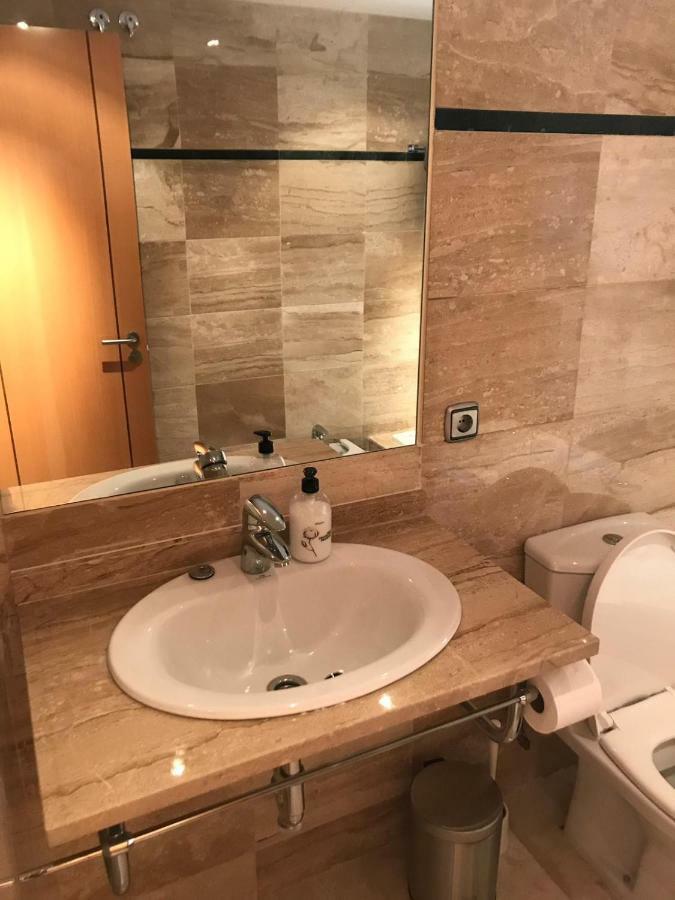 Luxury Apartment Set In Dona Julia Golf Course Casares Eksteriør billede